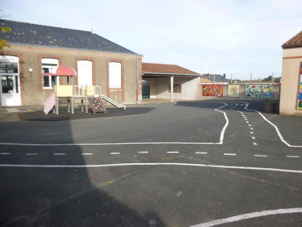 Avis Ecole primaire privée le puits de Jacob Le PuisetDoré (49600